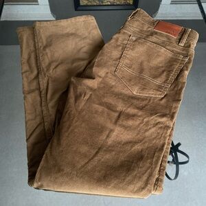 Orvis Men's Five-Pocket Corduroy Pants In Brown- Like new condition- 36/32